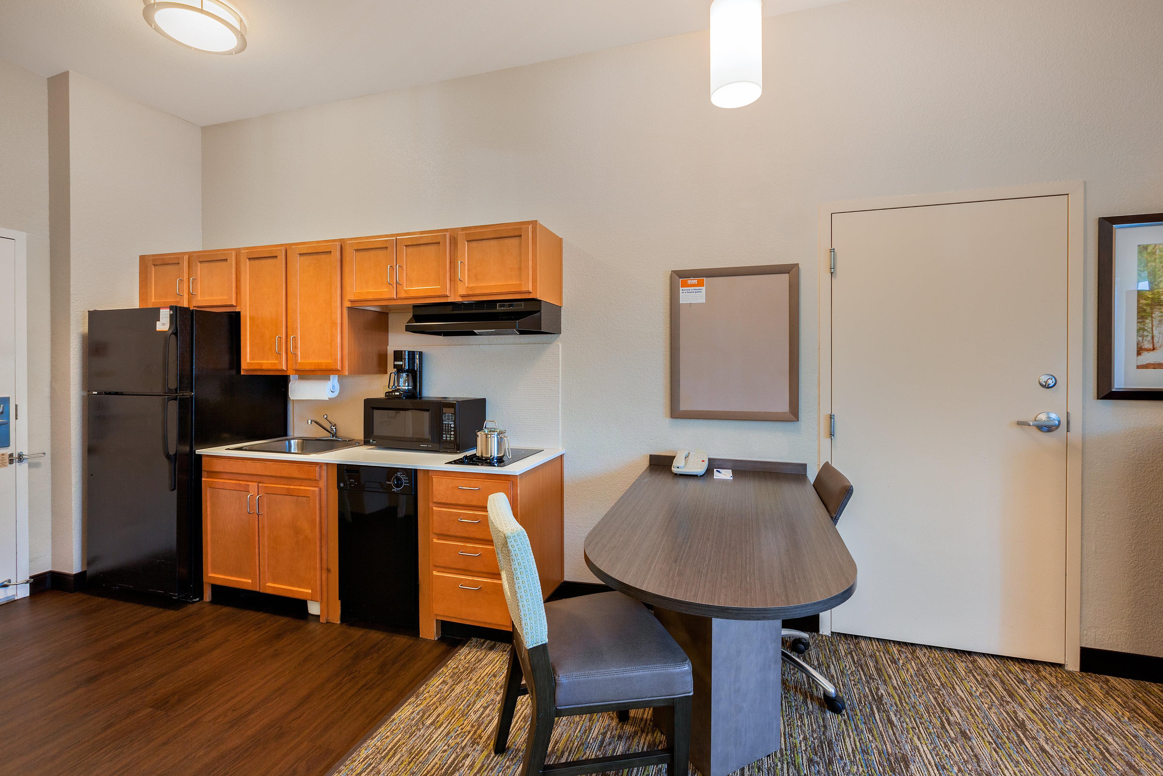 Candlewood Suites Medford By Ihg Ngoại thất bức ảnh