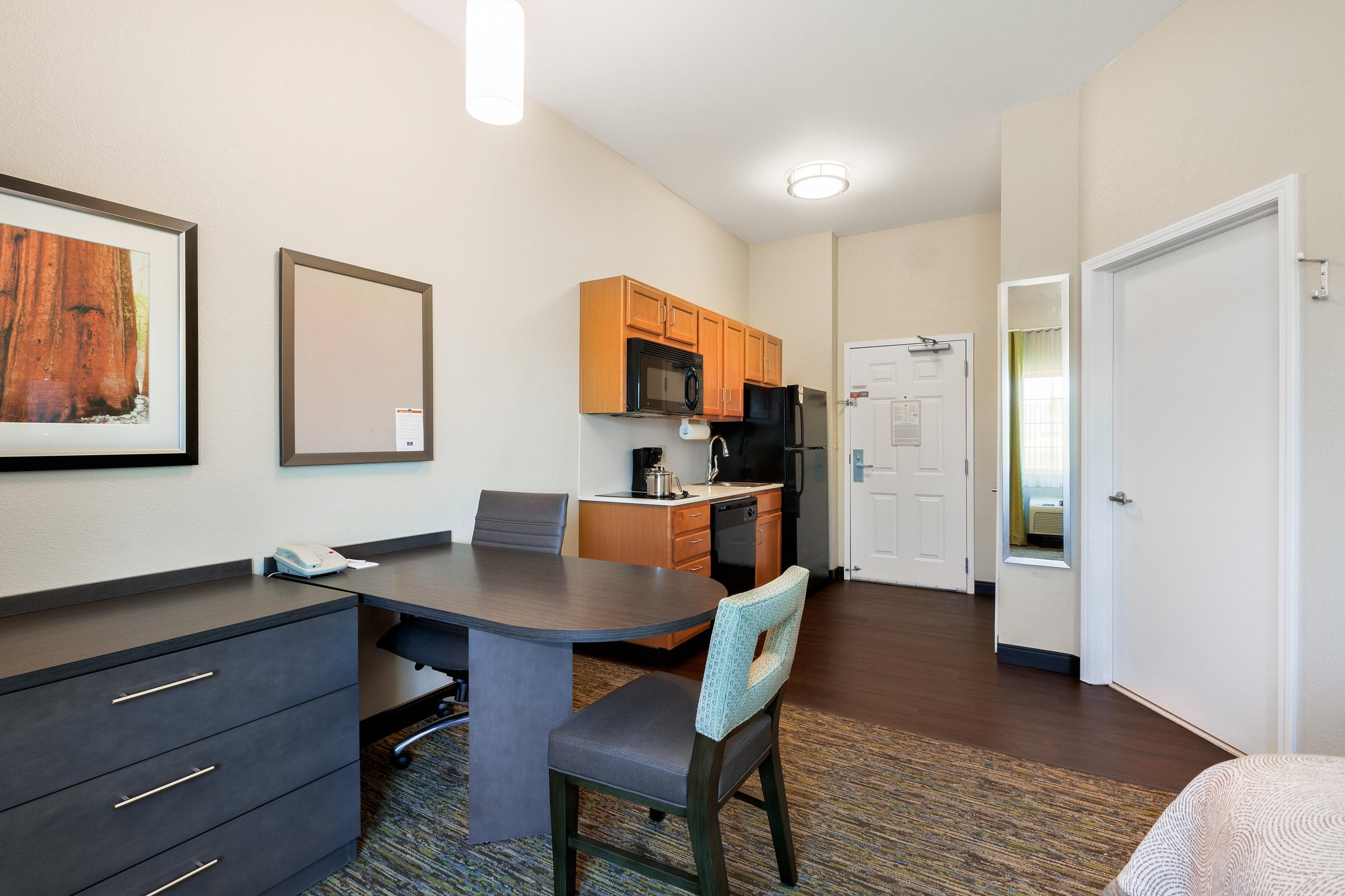 Candlewood Suites Medford By Ihg Ngoại thất bức ảnh