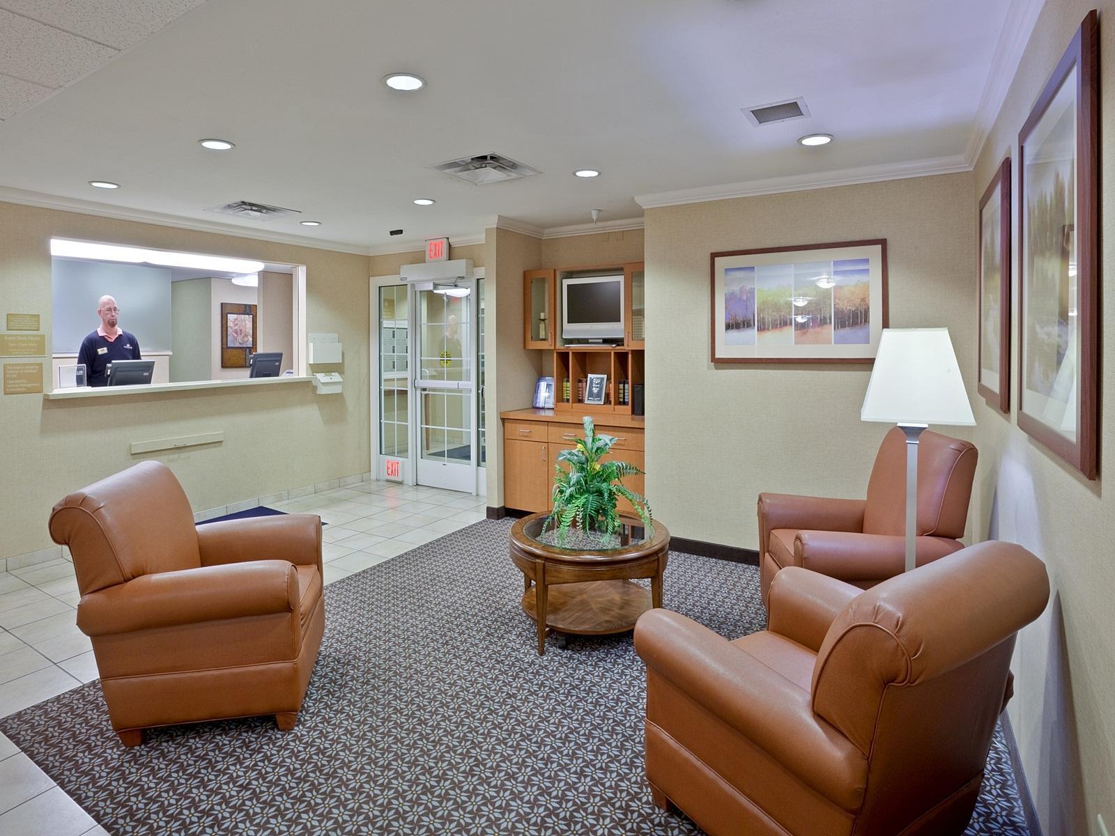 Candlewood Suites Medford By Ihg Ngoại thất bức ảnh