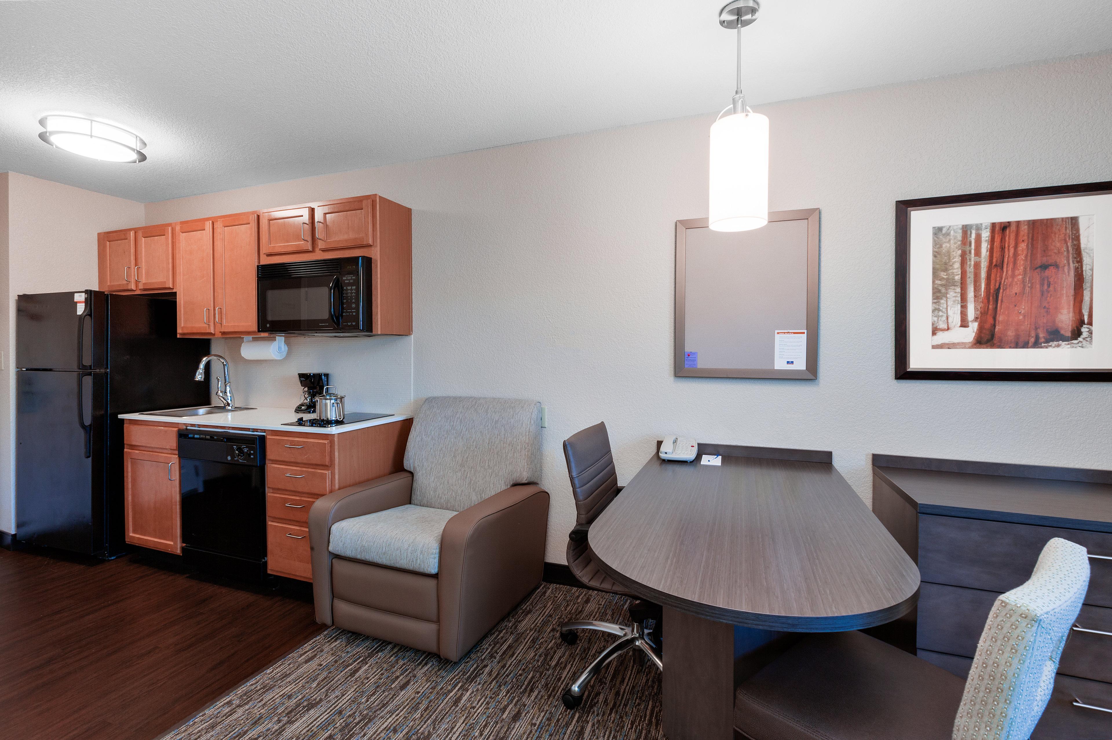 Candlewood Suites Medford By Ihg Ngoại thất bức ảnh