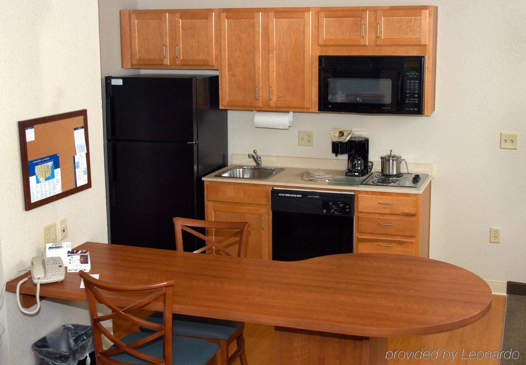 Candlewood Suites Medford By Ihg Ngoại thất bức ảnh