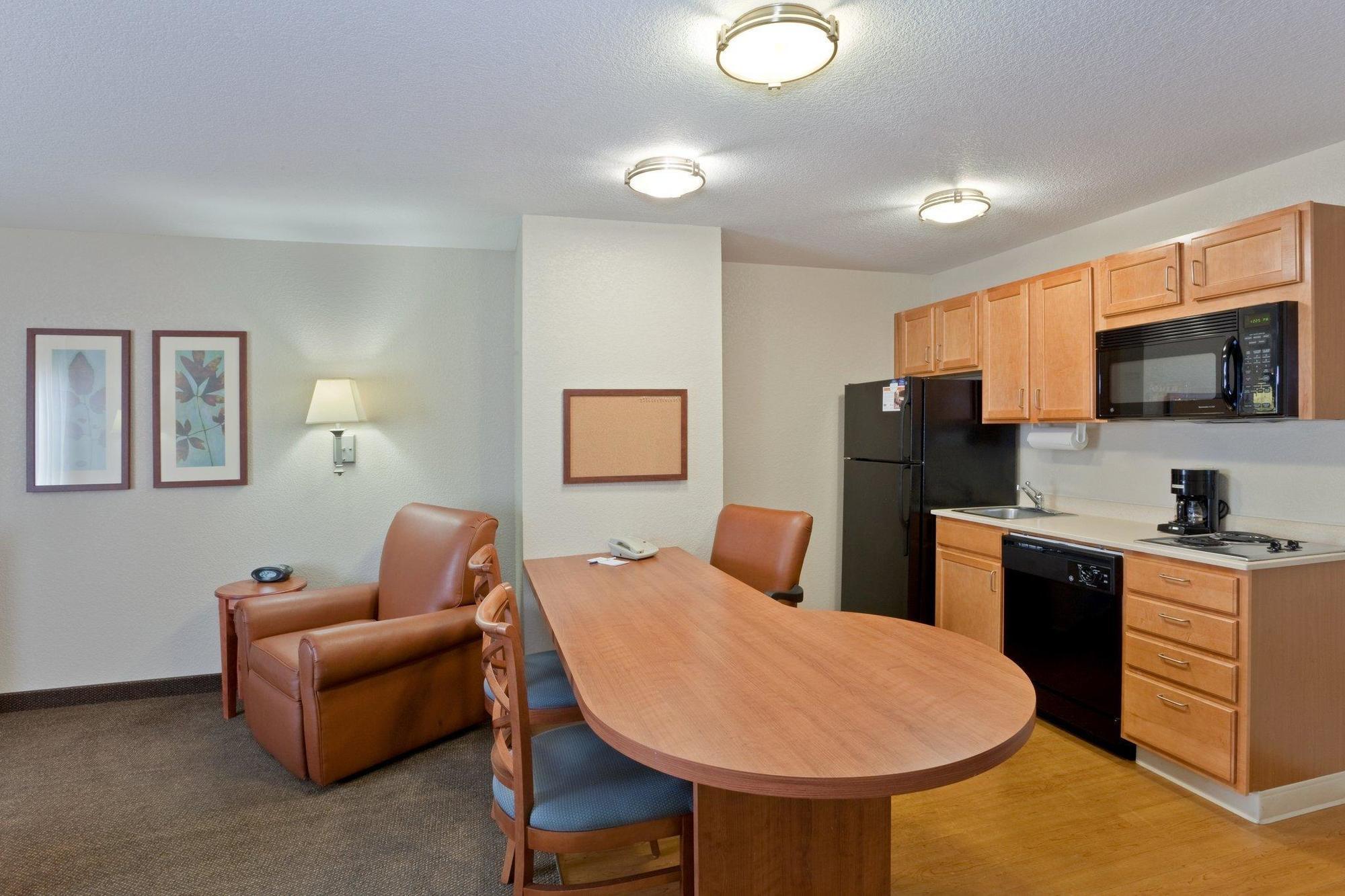 Candlewood Suites Medford By Ihg Ngoại thất bức ảnh